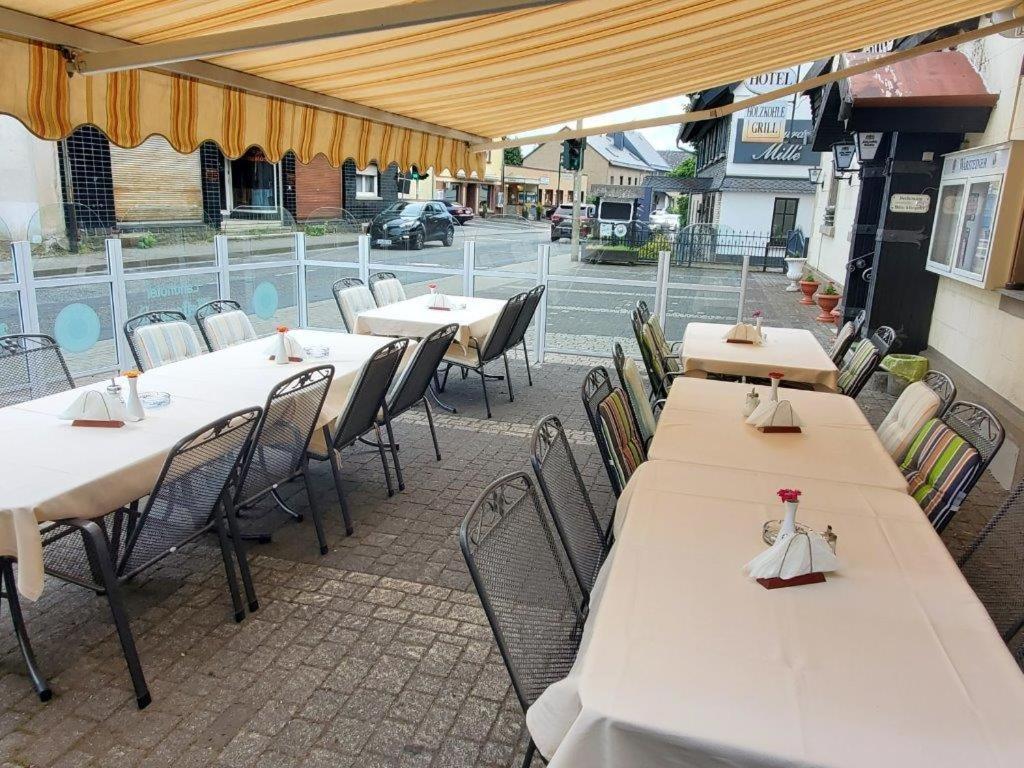 Landhotel Westerwaldgrill Höhn Buitenkant foto